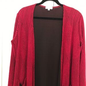 LuLaRoe small red Sarah